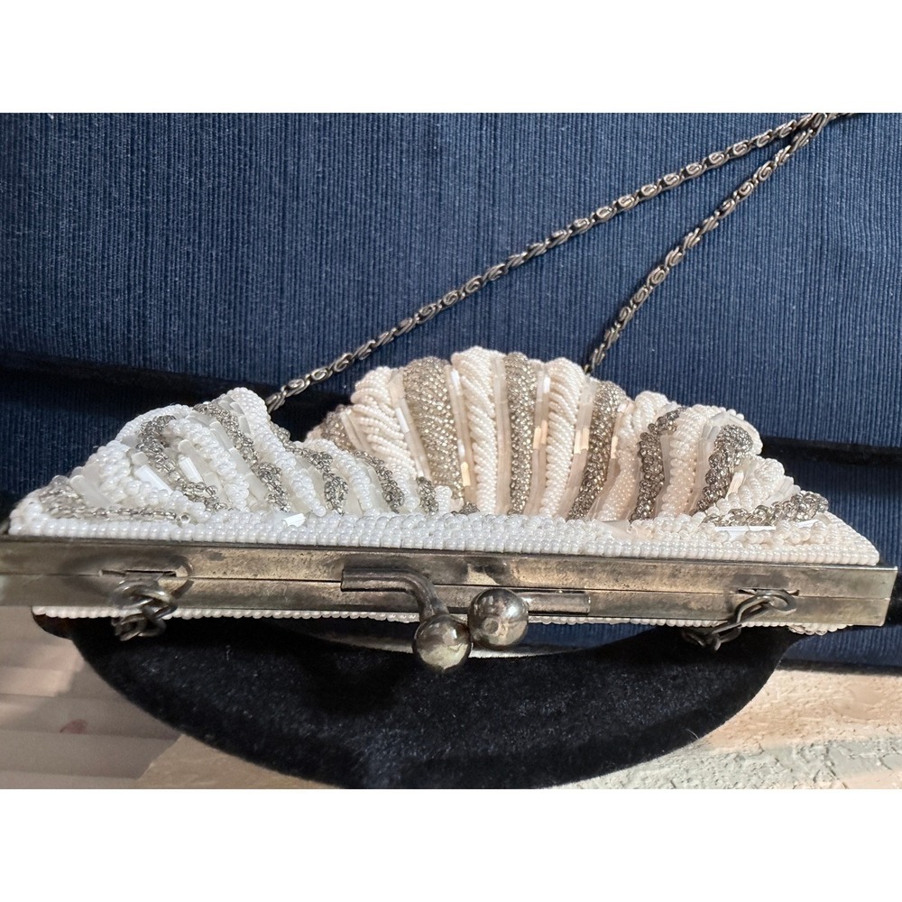 Vintage Beaded Shell Clutch Small White Silver Evening Bag Art Deco Mermaidcore - Picture 7 of 8